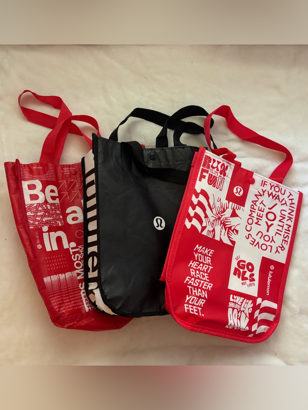 Set of 3 lululemon bags
